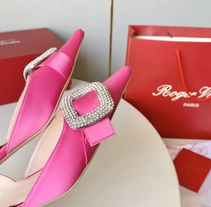 hype Roger Vivier High Heels