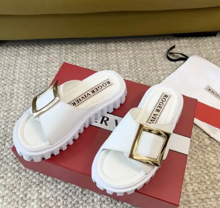 hype Roger Vivier Slippers