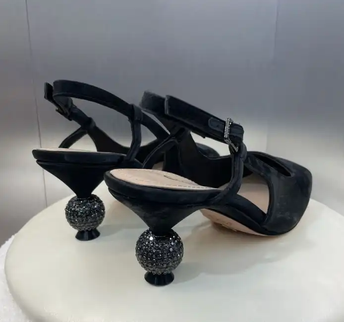 hype Christian Dior High Heels