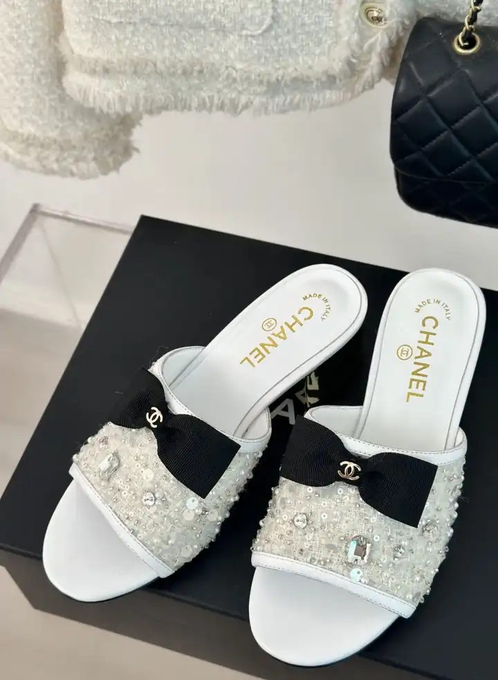 hype Chanel Slippers