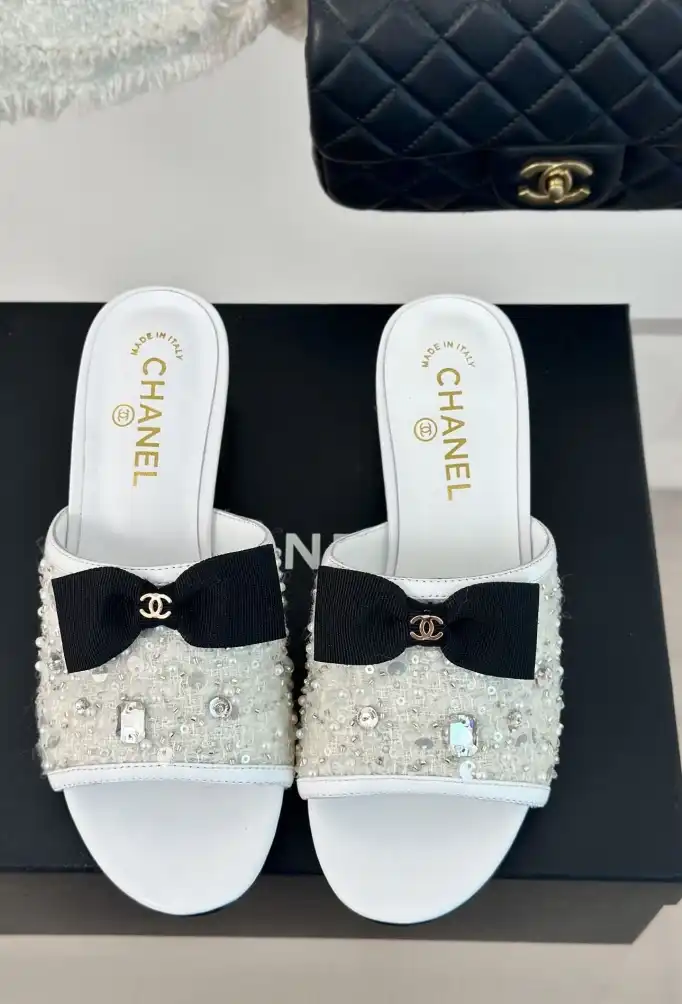 hype Chanel Slippers