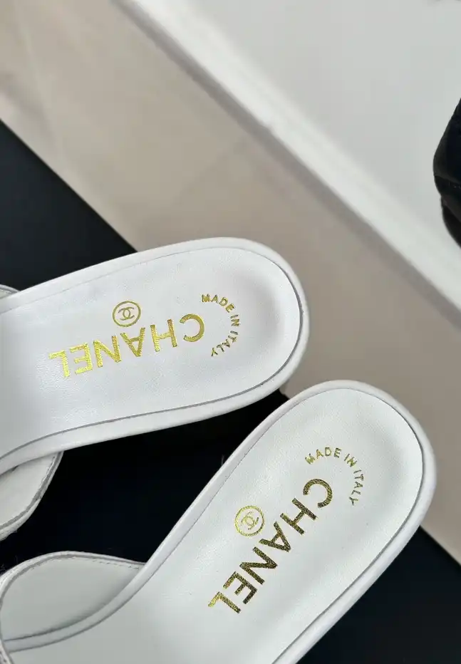 hype Chanel Slippers