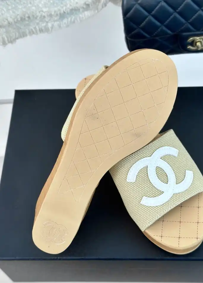 hype Chanel Slippers