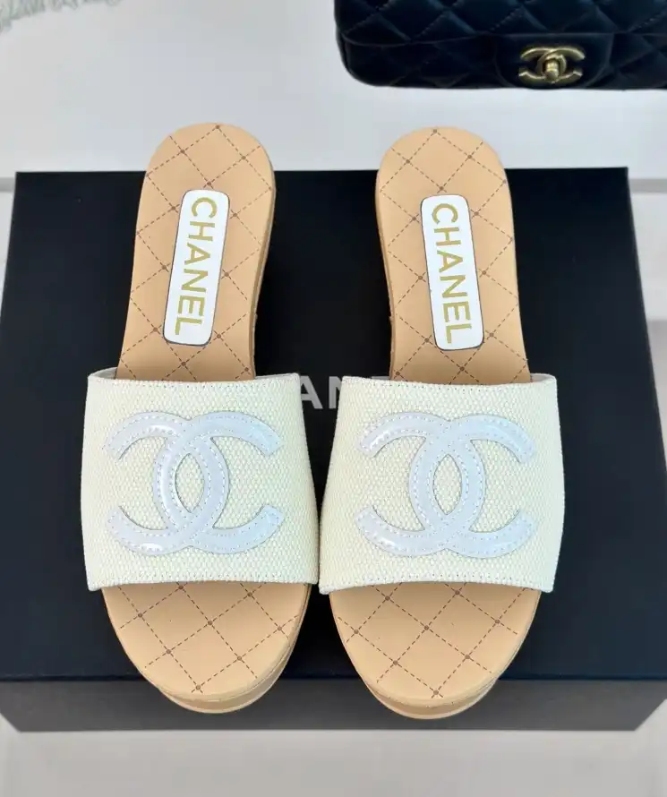 hype Chanel Slippers