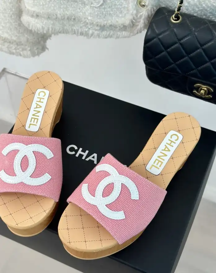 hype Chanel Slippers