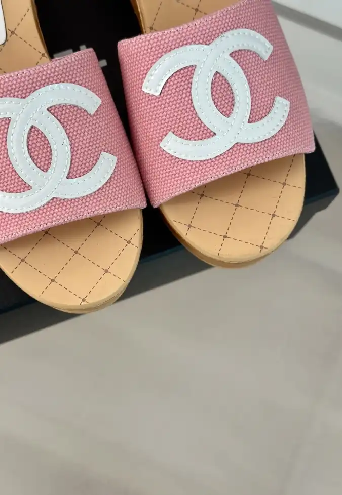 hype Chanel Slippers