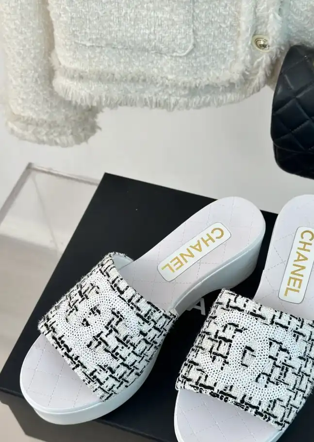 hype Chanel Slippers