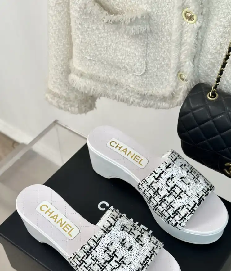 hype Chanel Slippers