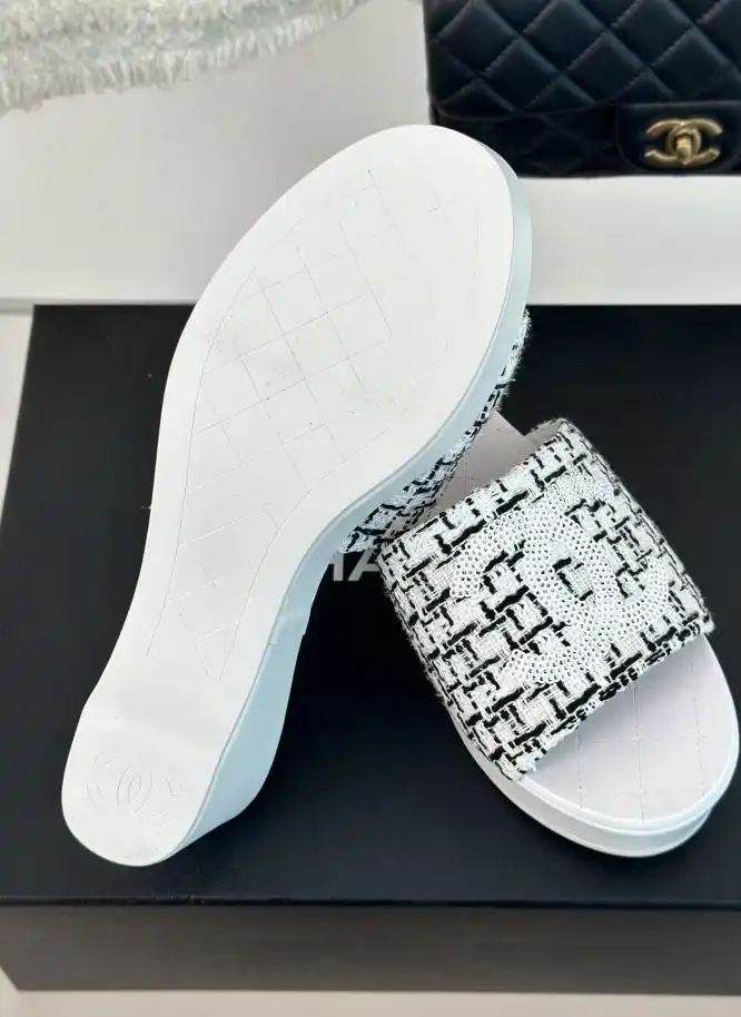 hype Chanel Slippers