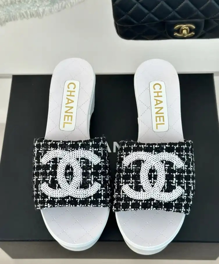 hype Chanel Slippers