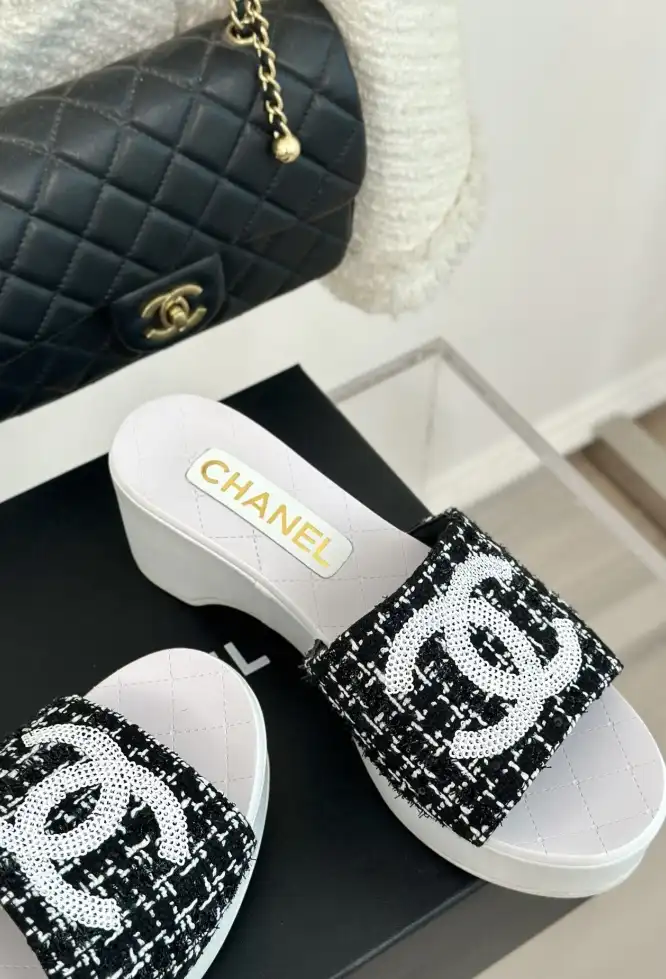 hype Chanel Slippers