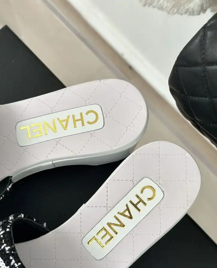 hype Chanel Slippers