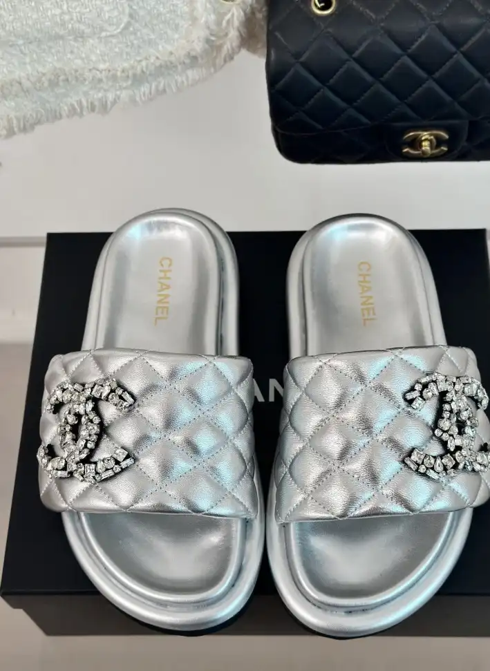 hype Chanel Slippers