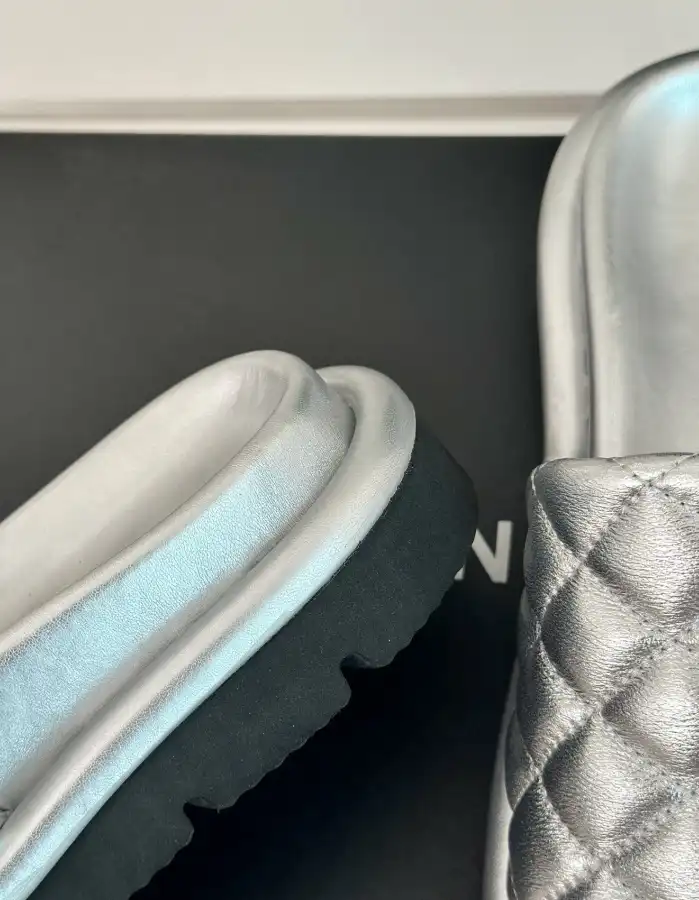 hype Chanel Slippers