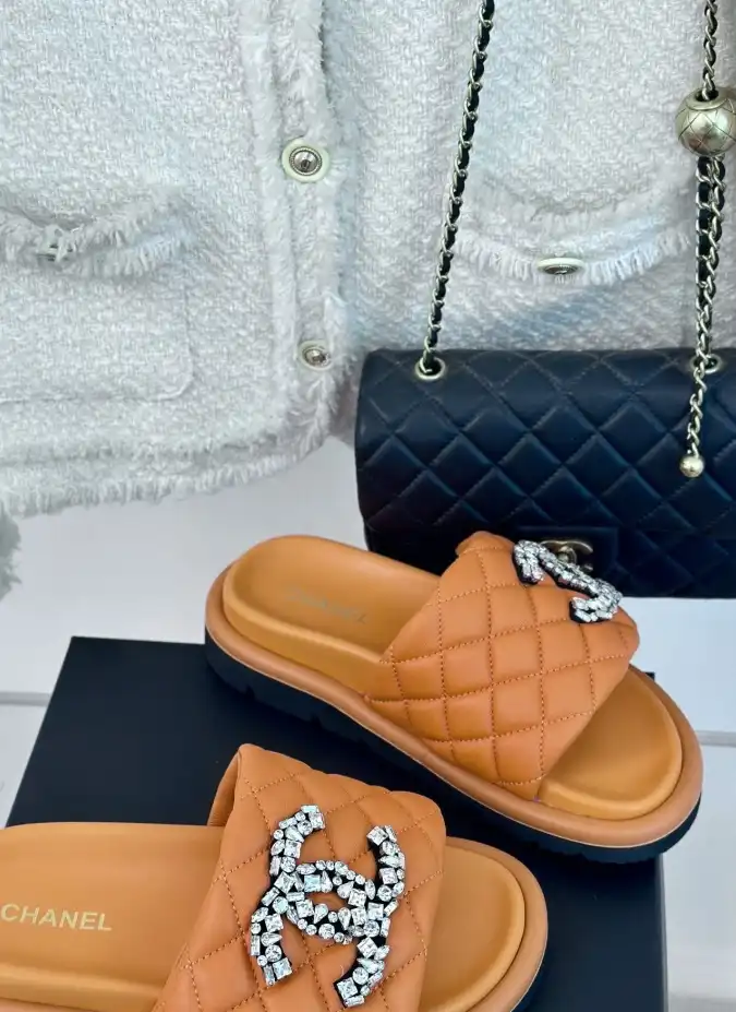 hype Chanel Slippers