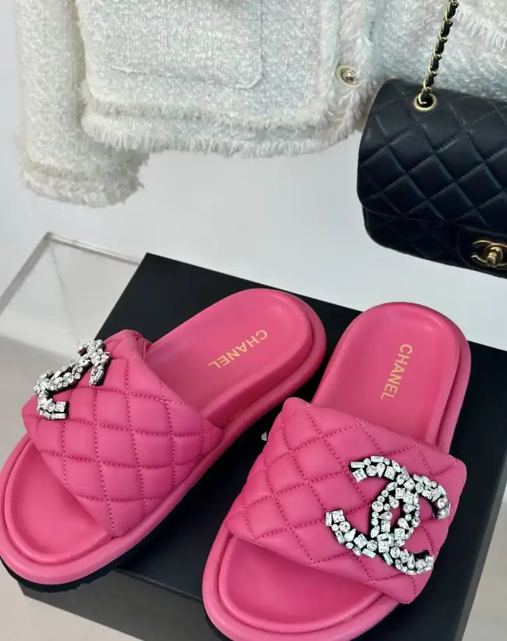 hype Chanel Slippers