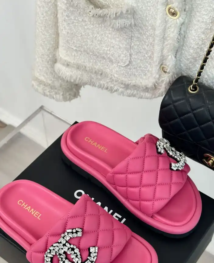 hype Chanel Slippers