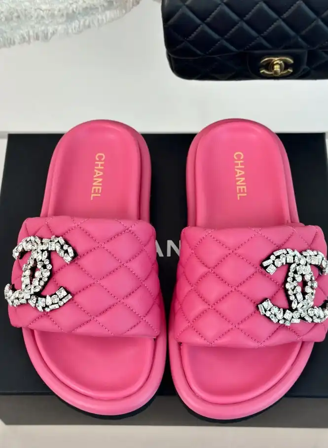 hype Chanel Slippers