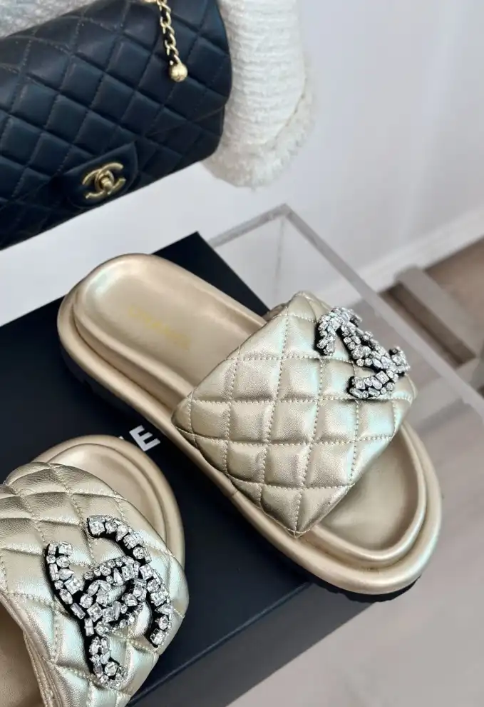 hype Chanel Slippers