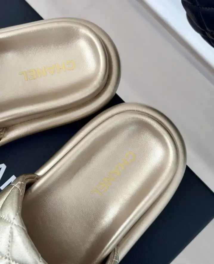 hype Chanel Slippers