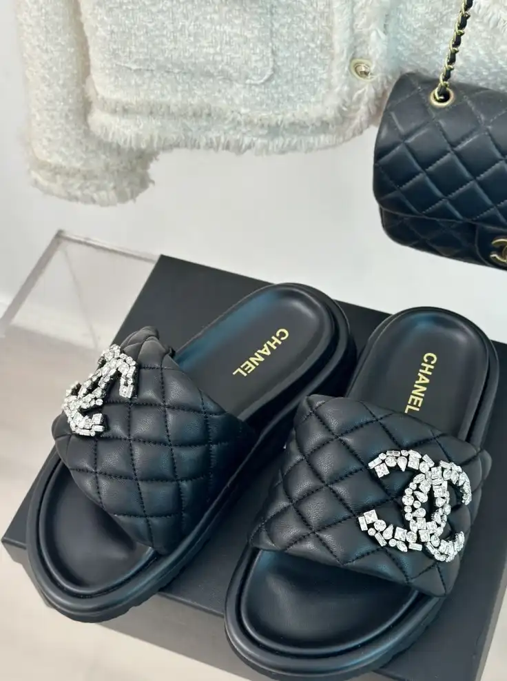 hype Chanel Slippers