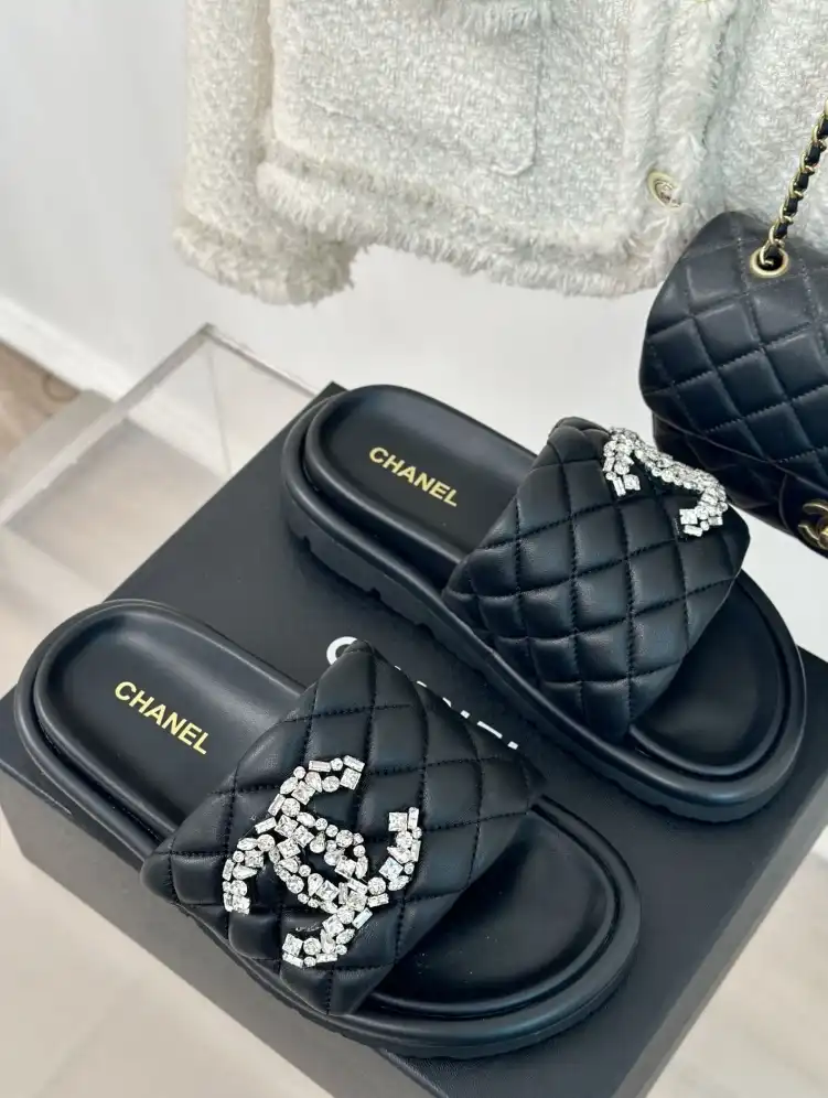 hype Chanel Slippers