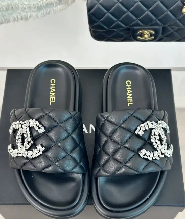 hype Chanel Slippers