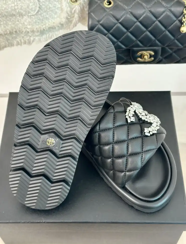 hype Chanel Slippers