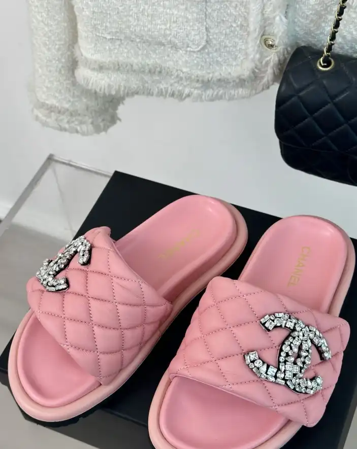 hype Chanel Slippers