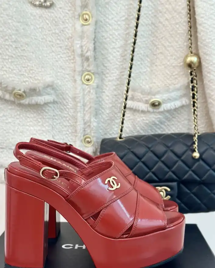 hype Chanel High Heels