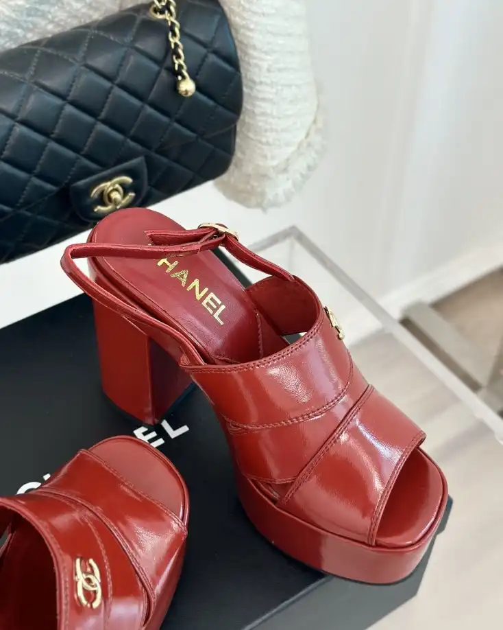 hype Chanel High Heels