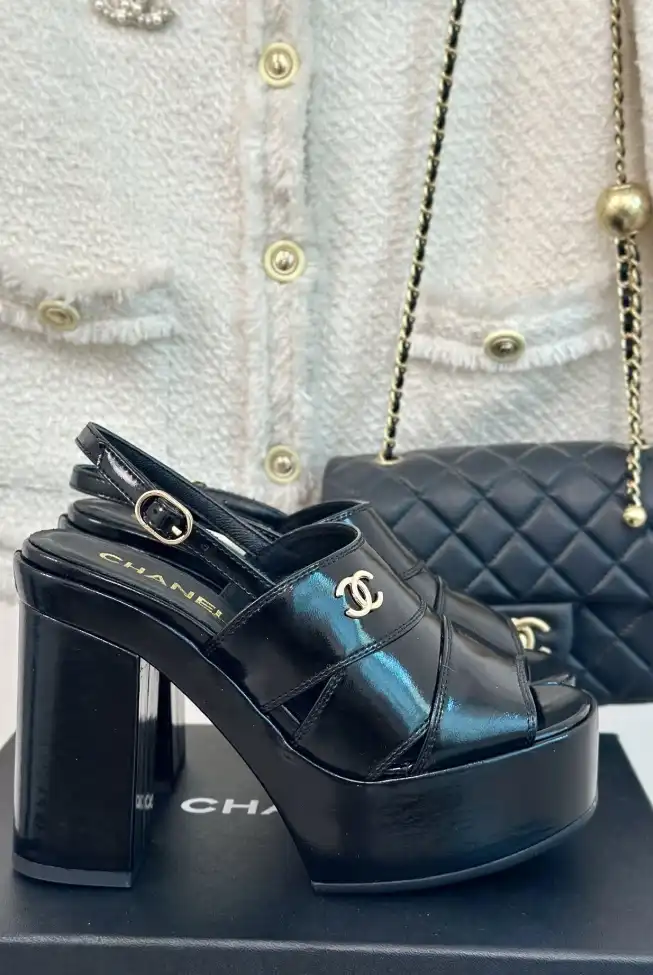 hype Chanel High Heels