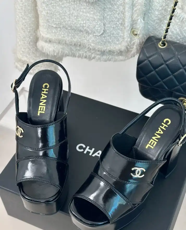 hype Chanel High Heels