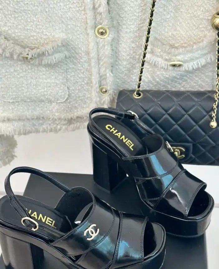 hype Chanel High Heels