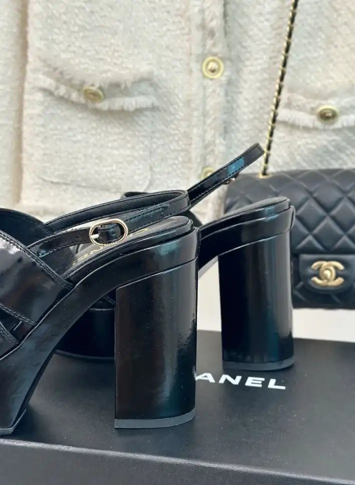 hype Chanel High Heels