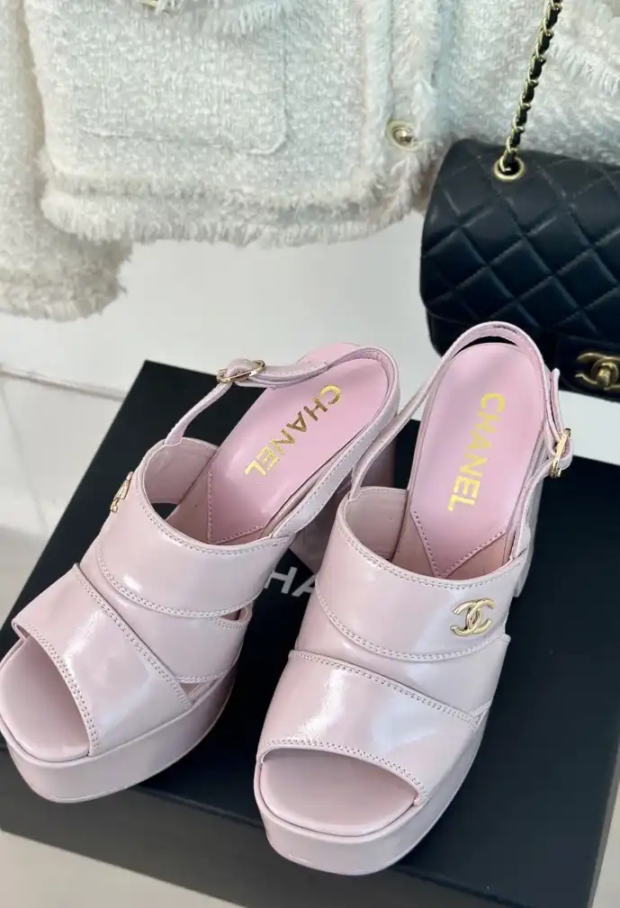 hype Chanel High Heels