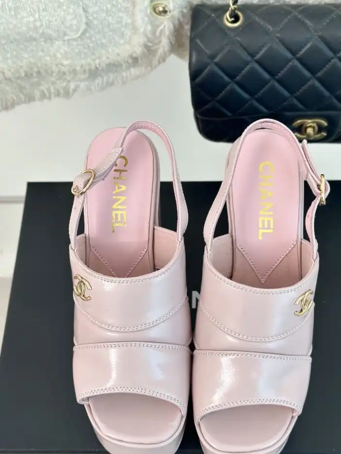 hype Chanel High Heels