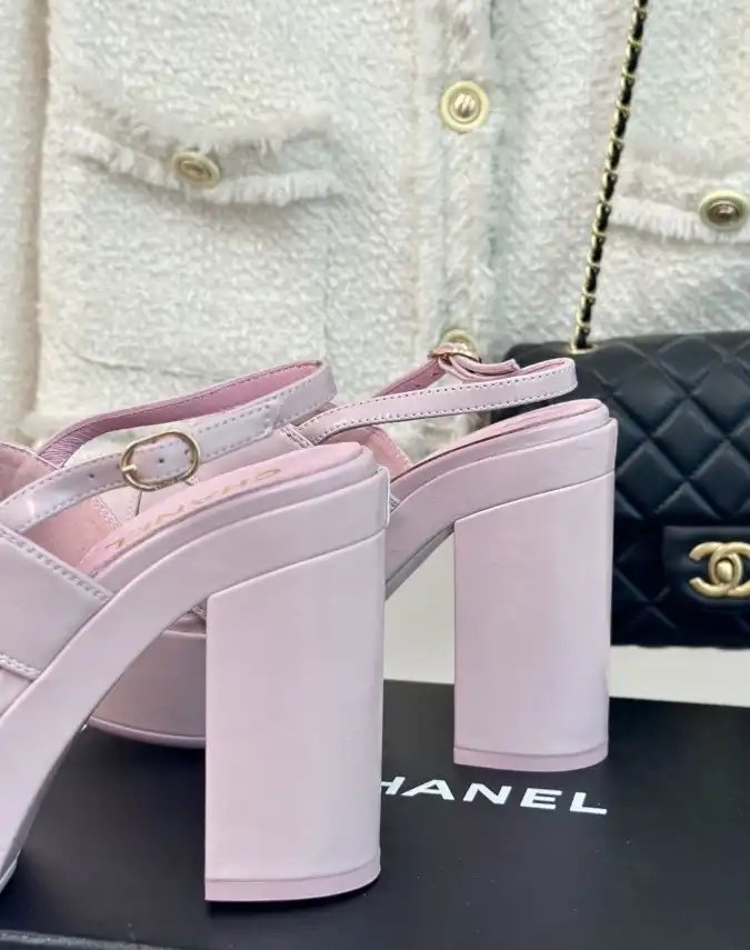 hype Chanel High Heels