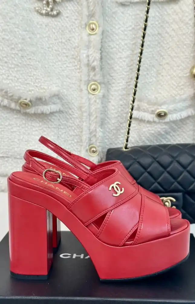 hype Chanel High Heels