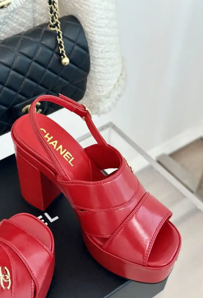 hype Chanel High Heels