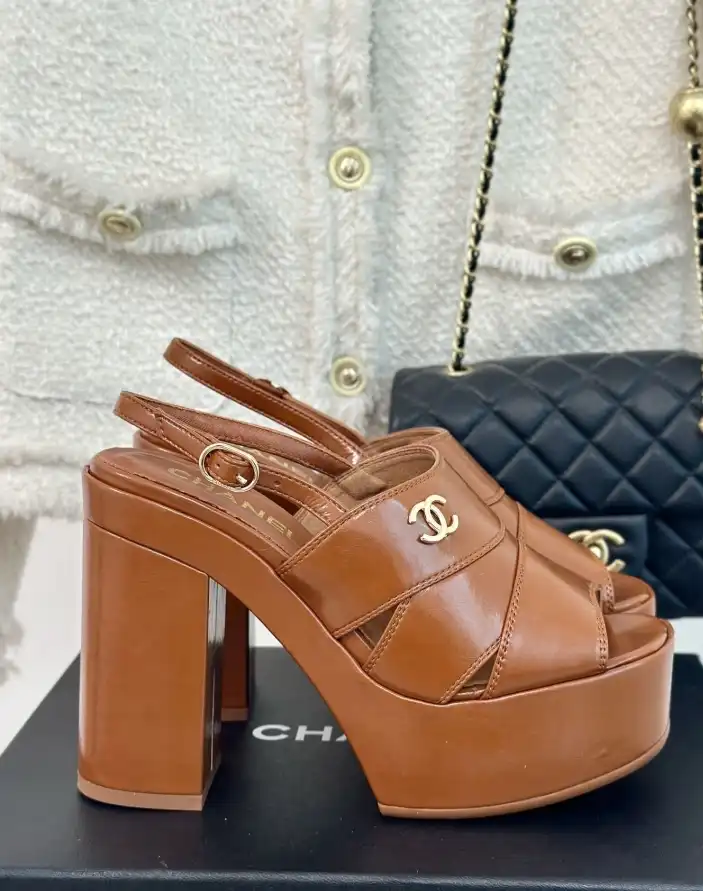 hype Chanel High Heels