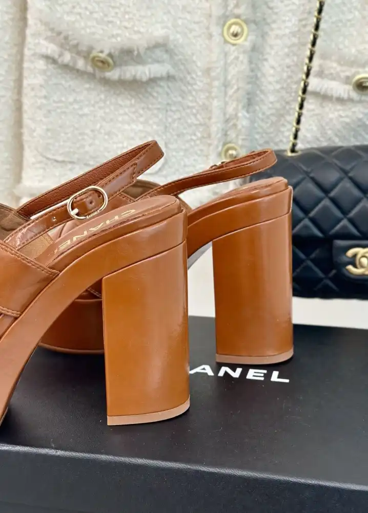 hype Chanel High Heels