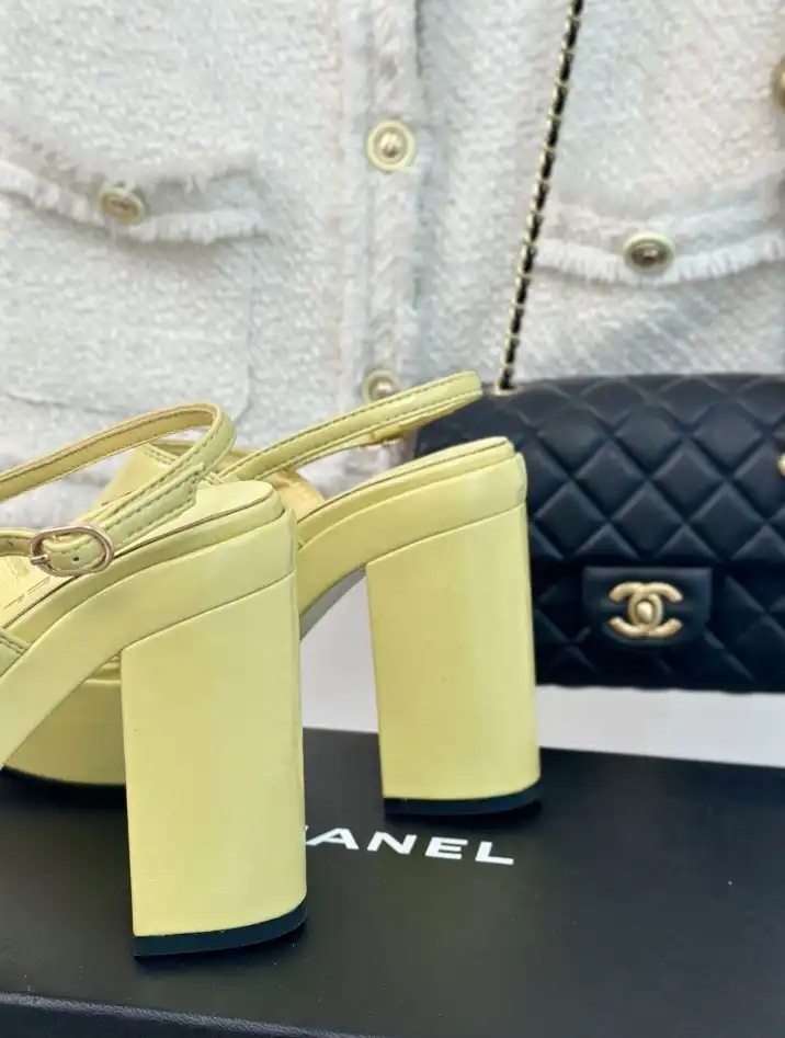 hype Chanel High Heels