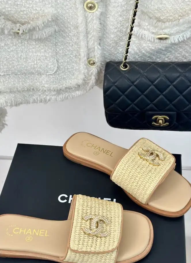 hype Chanel Slippers