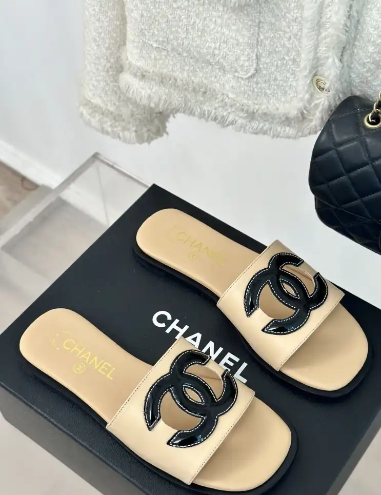 hype Chanel Slippers