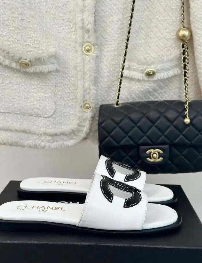 hype Chanel Slippers