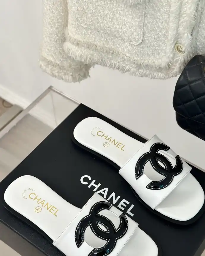 hype Chanel Slippers