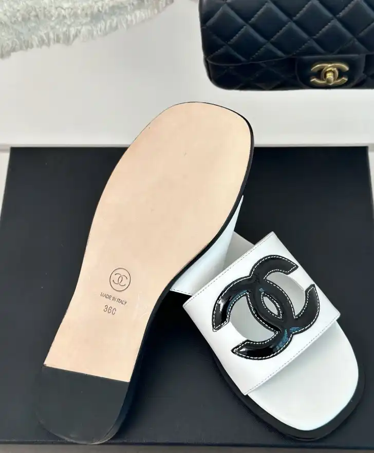 hype Chanel Slippers