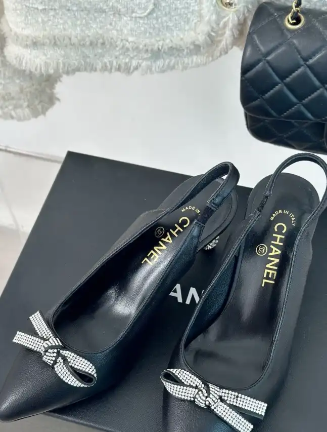 hype Chanel High Heels