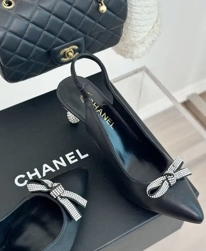 hype Chanel High Heels